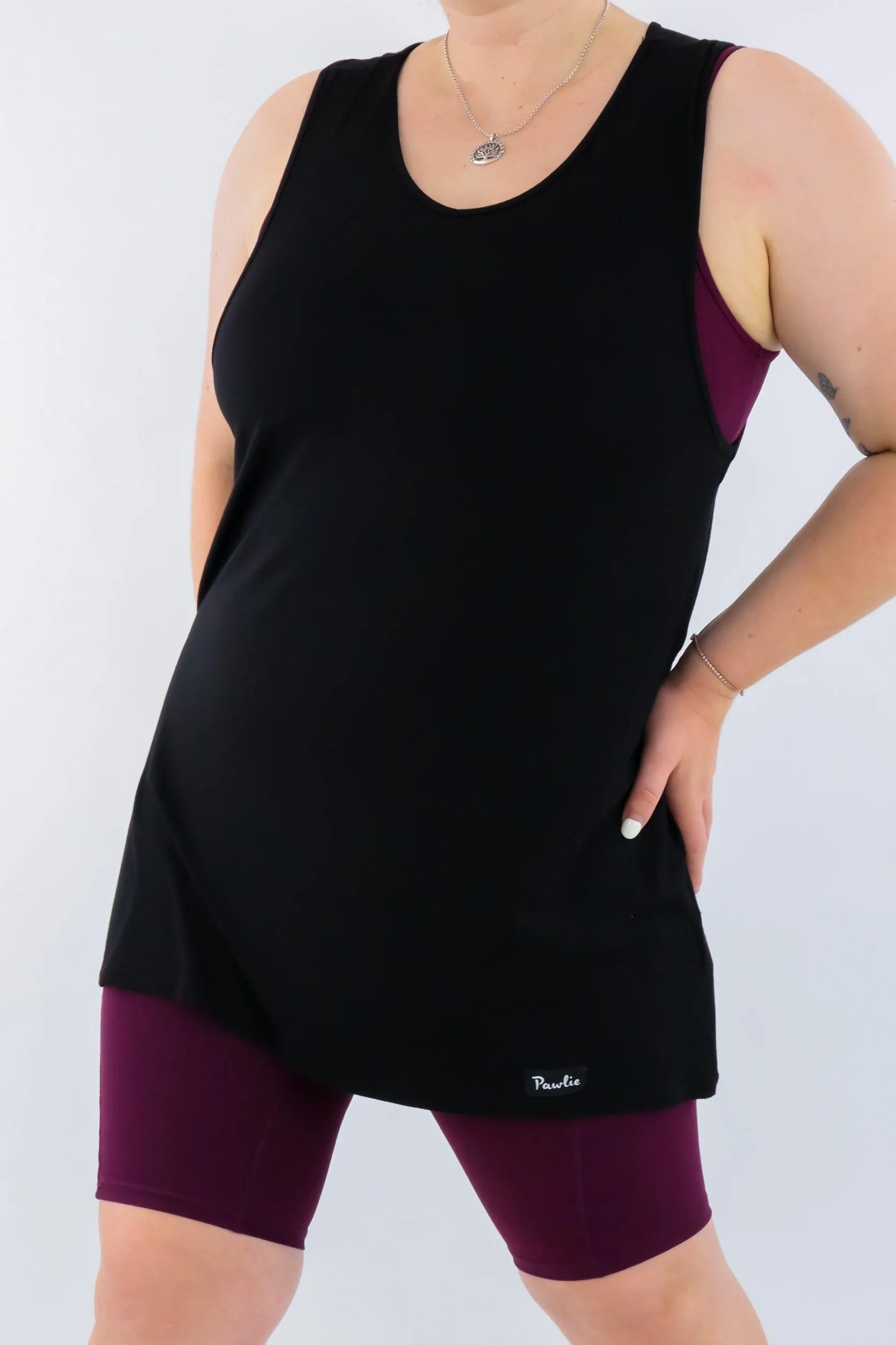 Black - Long Tank Top - V-neck - Sleeveless