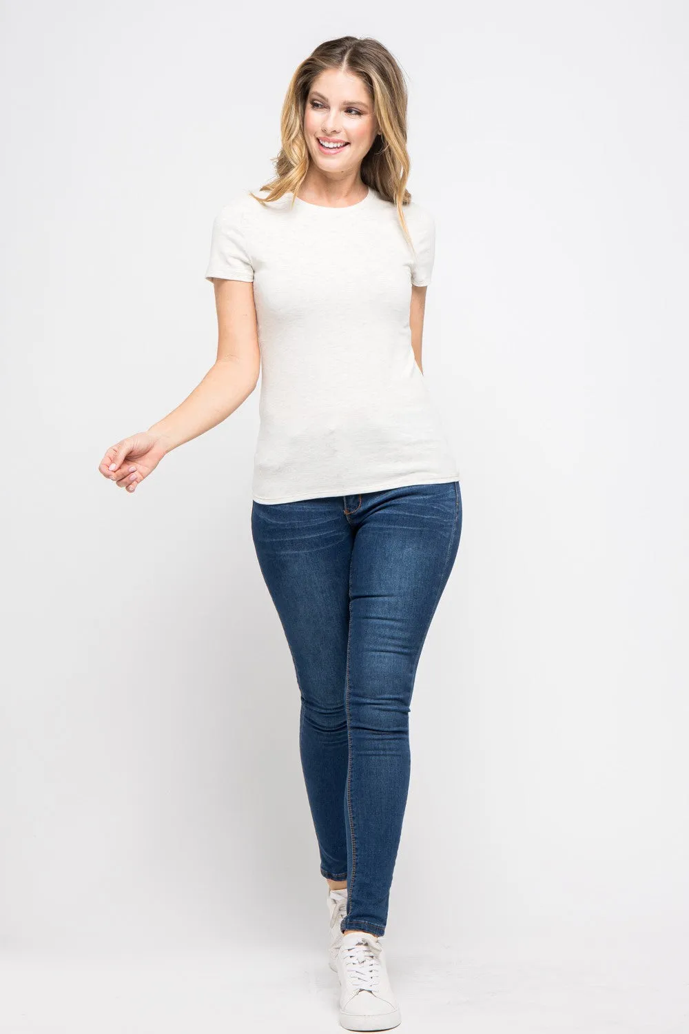 Cielo Crewneck Essential T Shirt