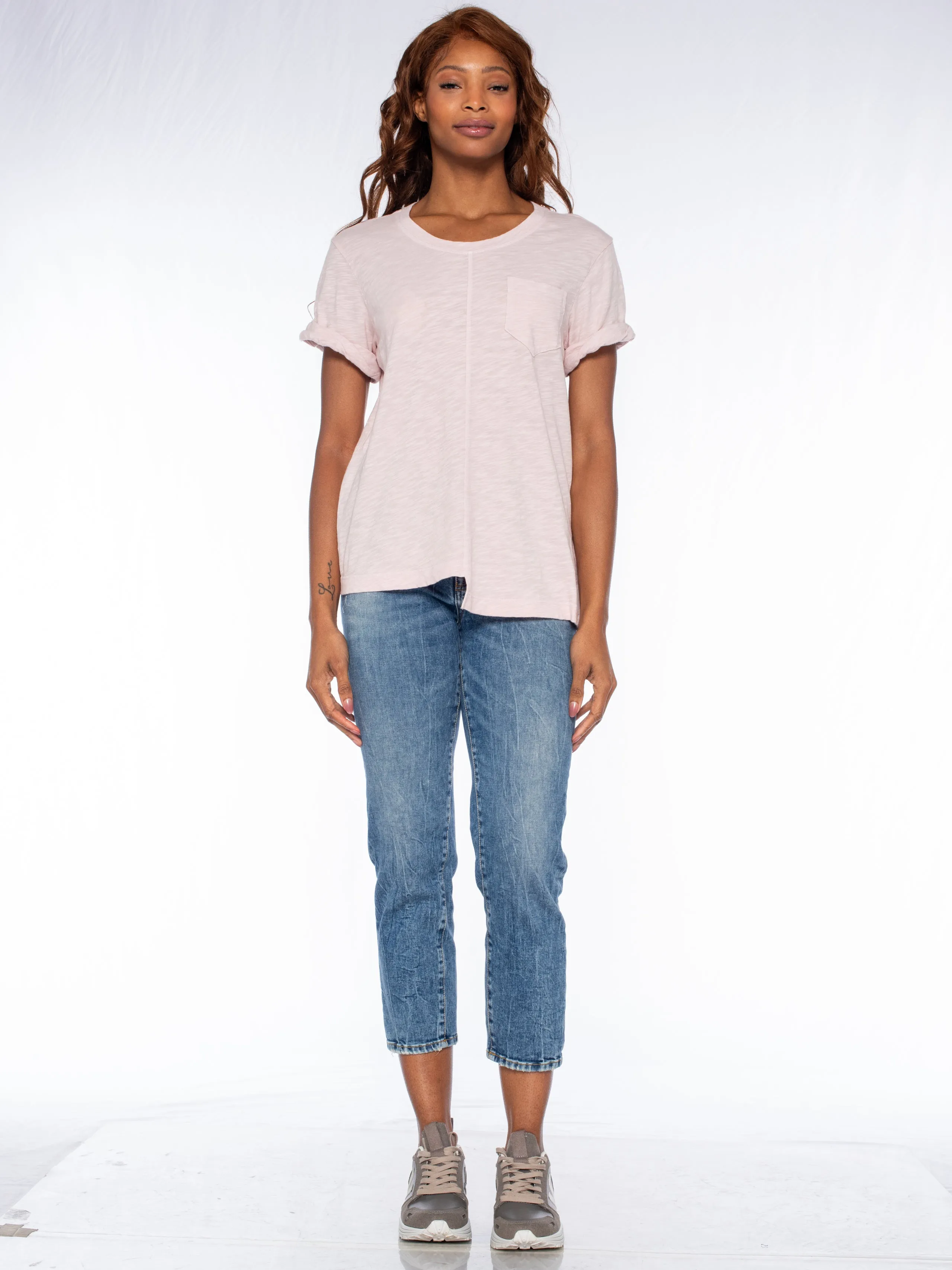 Roll Cuff Pocket Crew Shifted Tee
