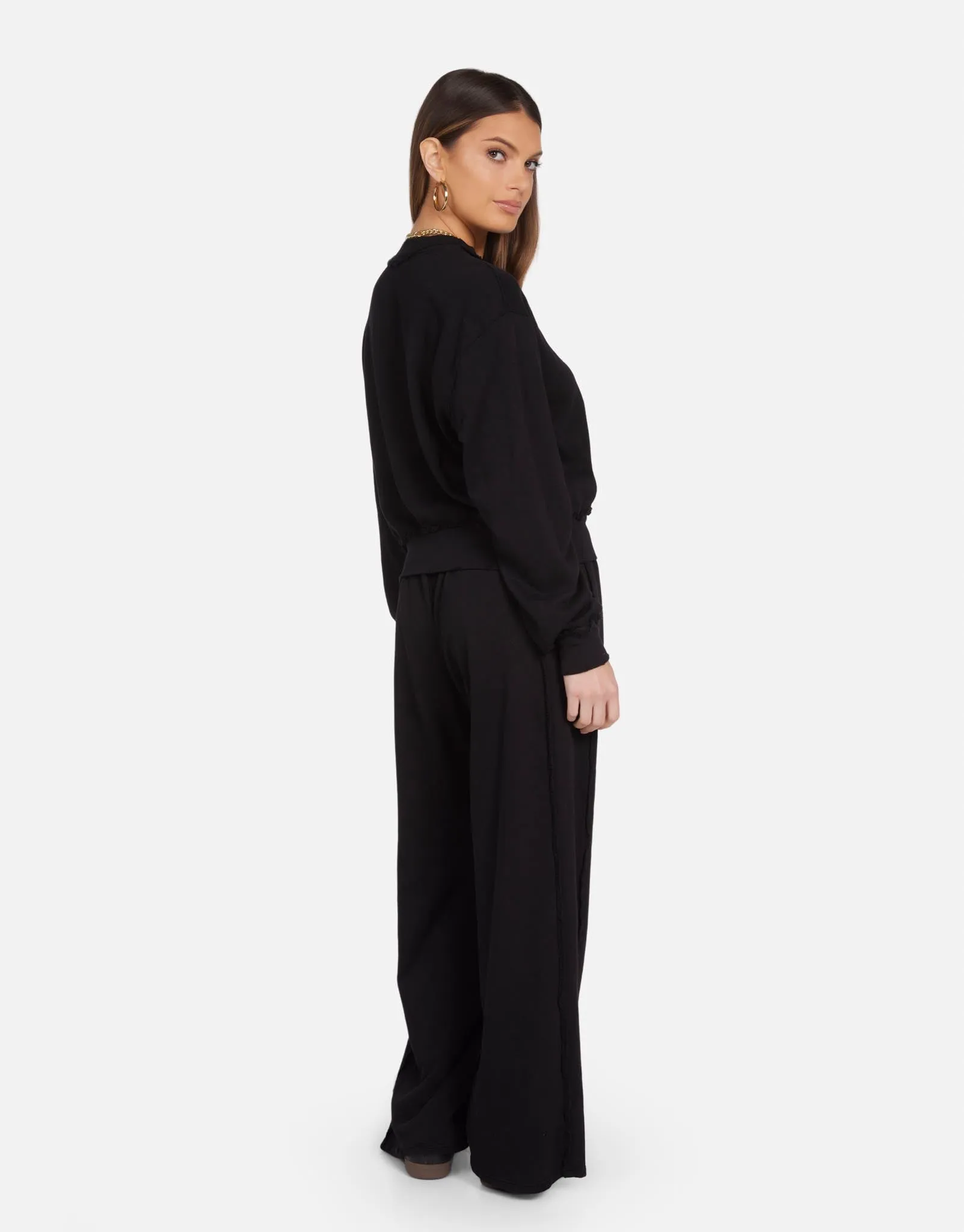 Walton Black