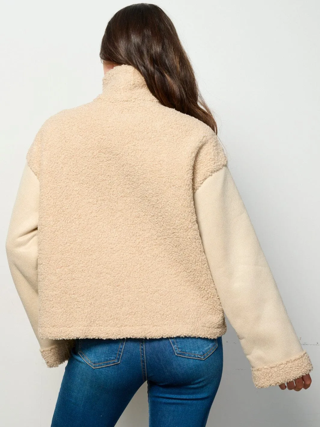 WOMEN'S LONG SLEEVE ZIPPER CLOSURE BELT DETAILED POCKETS SHERPA JACKET