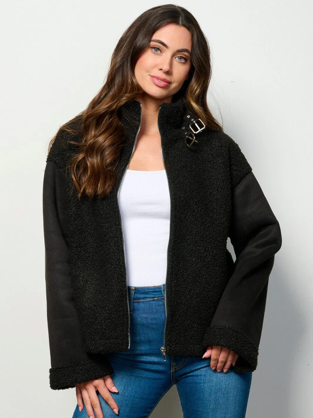 WOMEN'S LONG SLEEVE ZIPPER CLOSURE BELT DETAILED POCKETS SHERPA JACKET